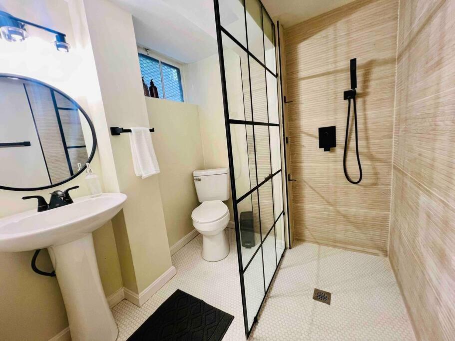Dc'S Best Location 4 Bed With Parking Walk To Metro And Nightlife Bethesda Row Chevy Chase Exterior foto
