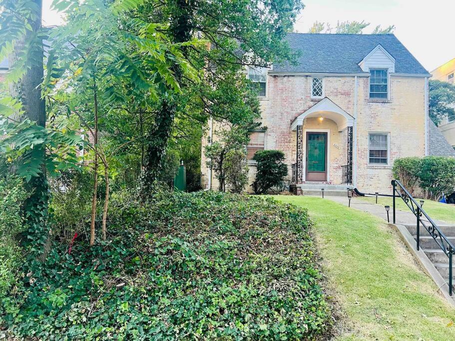 Dc'S Best Location 4 Bed With Parking Walk To Metro And Nightlife Bethesda Row Chevy Chase Exterior foto