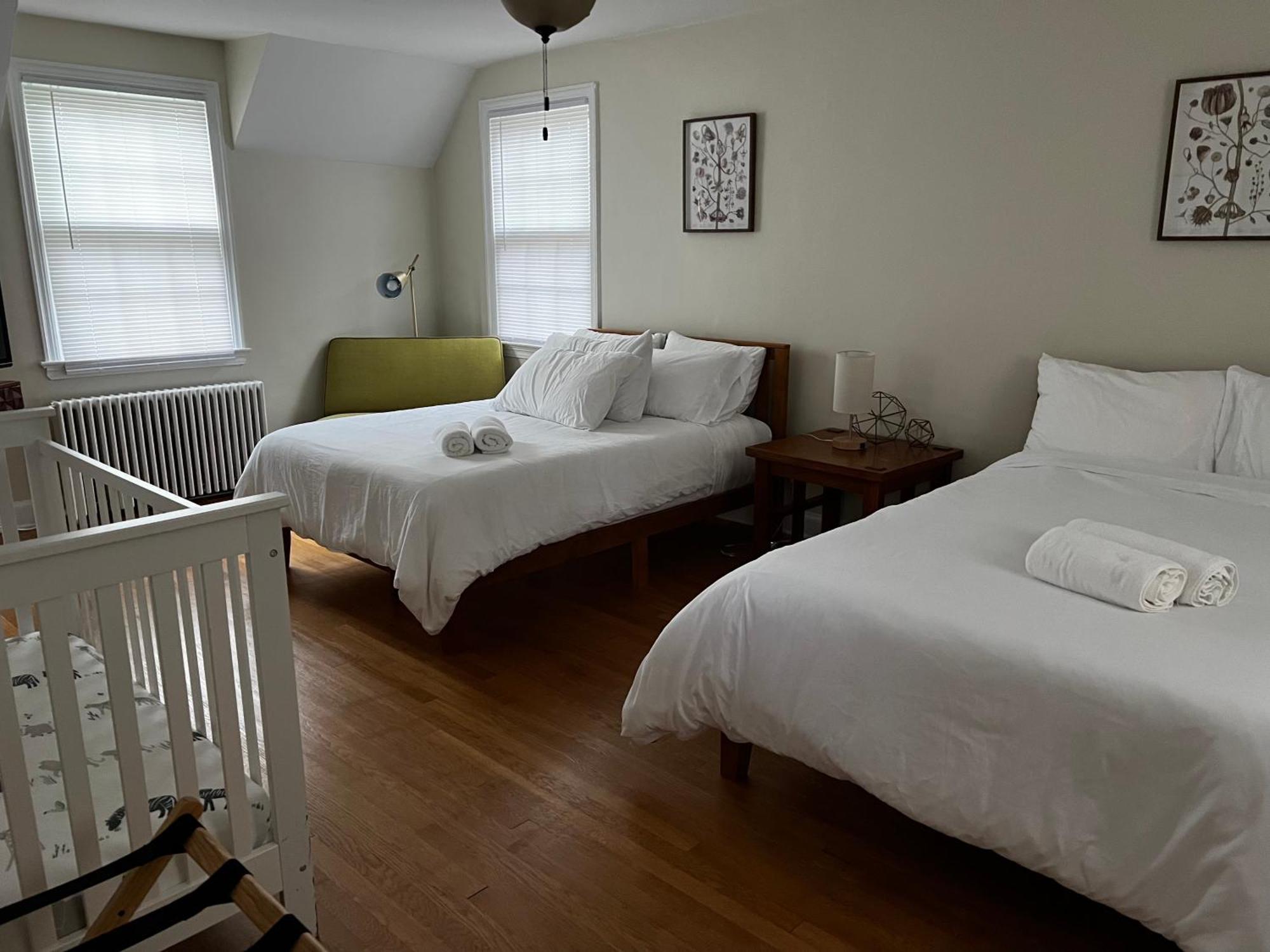 Dc'S Best Location 4 Bed With Parking Walk To Metro And Nightlife Bethesda Row Chevy Chase Exterior foto